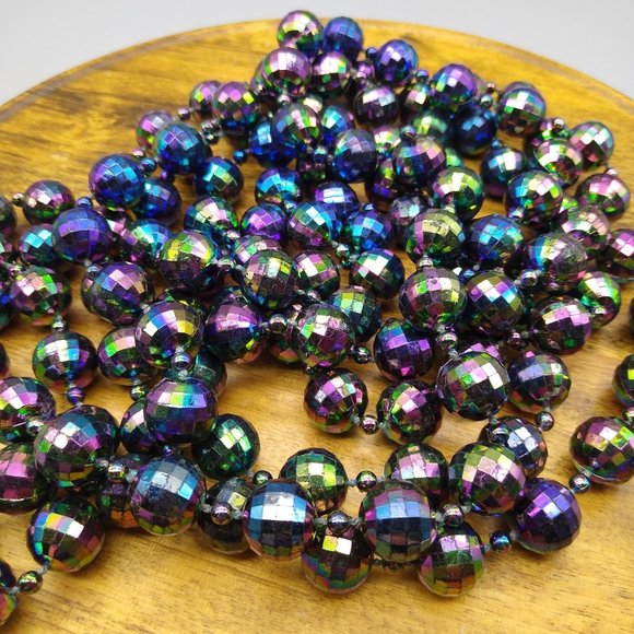 Retro Oil Slick Beads Necklace, Black Plastic Long Strand with Glossy AB Finish - Picture 5 of 5